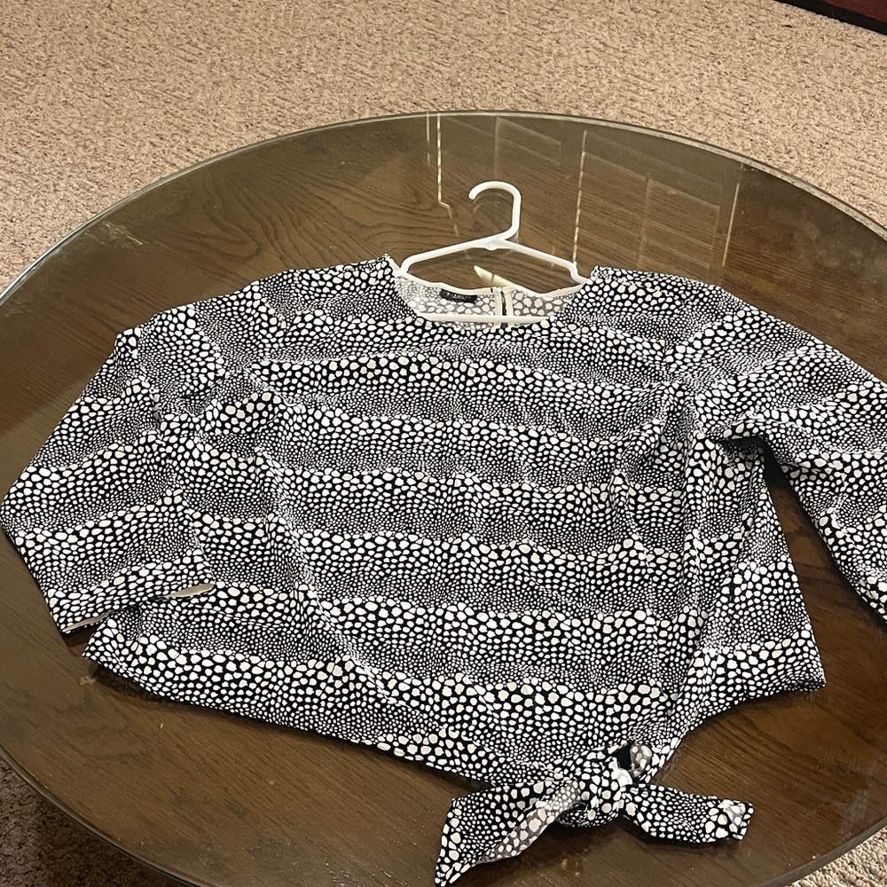 Talbots Black and White Patterned Long Sleeve Top